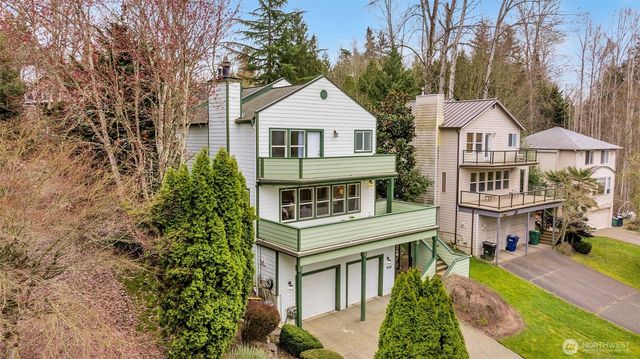 10518 157th Avenue NE, Redmond, WA 98052