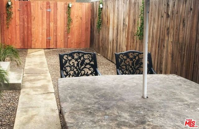 17228 Vanowen Street, Lake Balboa, CA 91406