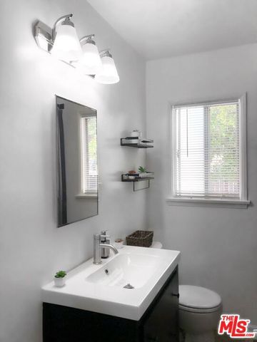 17228 Vanowen Street, Lake Balboa, CA 91406