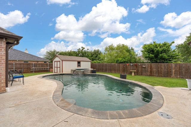 608 Spring Creek Street, Keene, TX 76031