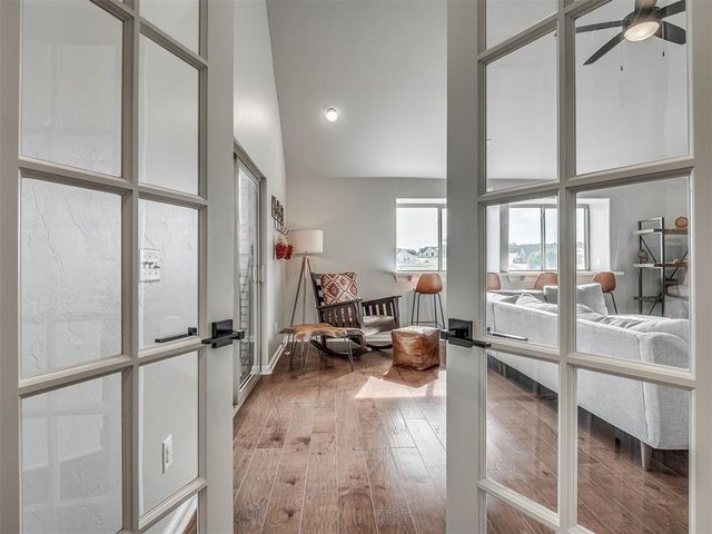 9400 S Post Road, Guthrie, OK 73044