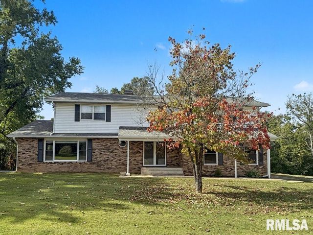 39 Butternut Hill Drive, Carbondale, IL 52903