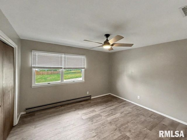 39 Butternut Hill Drive, Carbondale, IL 52903