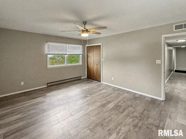 39 Butternut Hill Drive, Carbondale, IL 52903