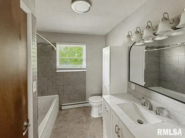 39 Butternut Hill Drive, Carbondale, IL 52903