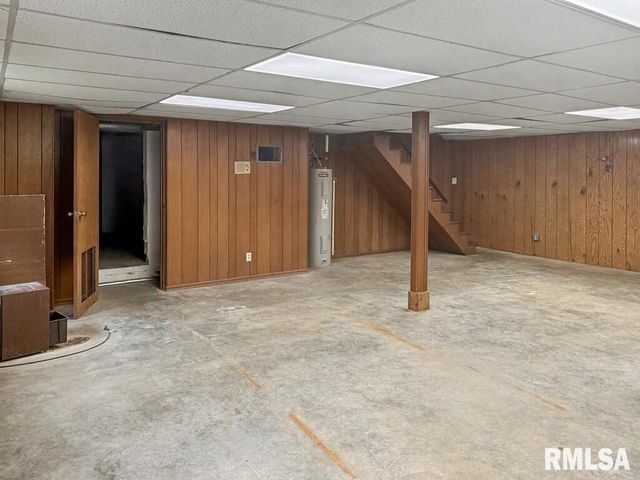 39 Butternut Hill Drive, Carbondale, IL 52903