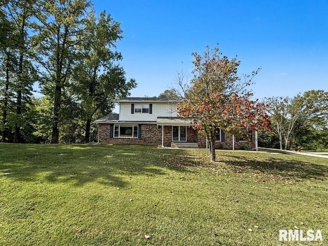 39 Butternut Hill Drive, Carbondale, IL 52903