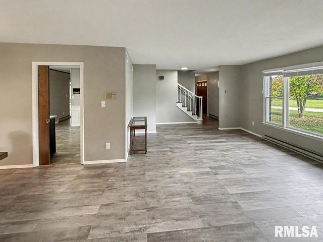 39 Butternut Hill Drive, Carbondale, IL 52903