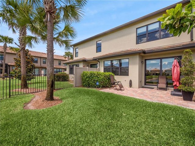 4802 San Fratello Circle, Lake Worth, FL 33467