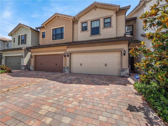 4802 San Fratello Circle, Lake Worth, FL 33467