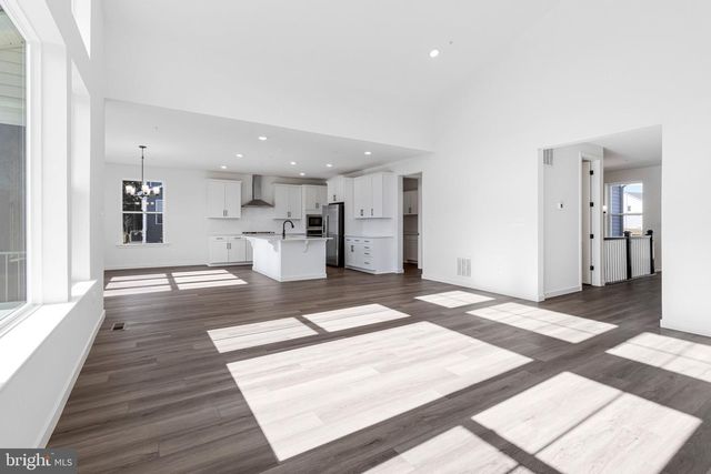 917 HONEYFLOWER DR, Reisterstown, MD 21136