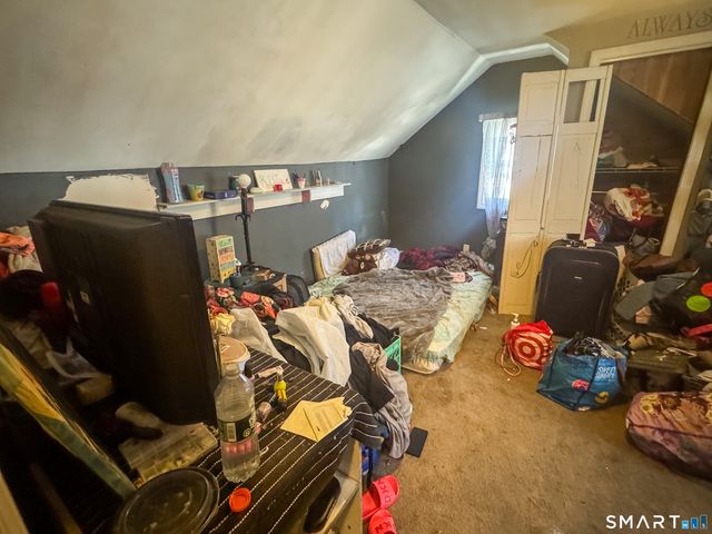 60 Shore Drive, Meriden, CT 06451