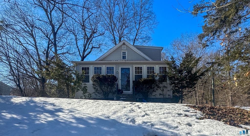 60 Shore Drive, Meriden, CT 06451