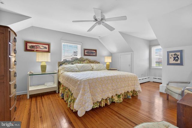 108 S LOCUST ST, Myerstown, PA 17067