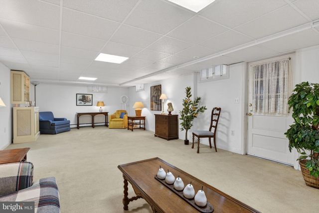 108 S LOCUST ST, Myerstown, PA 17067