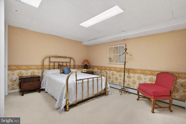 108 S LOCUST ST, Myerstown, PA 17067