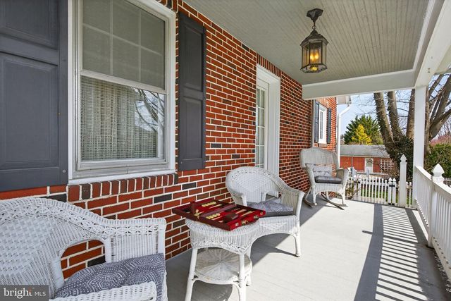 108 S LOCUST ST, Myerstown, PA 17067