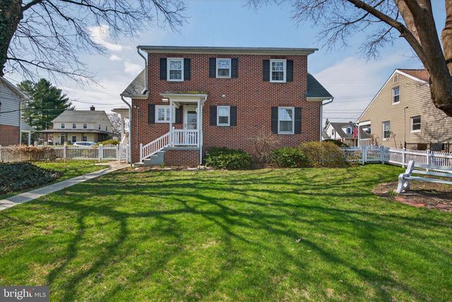 108 S LOCUST ST, Myerstown, PA 17067