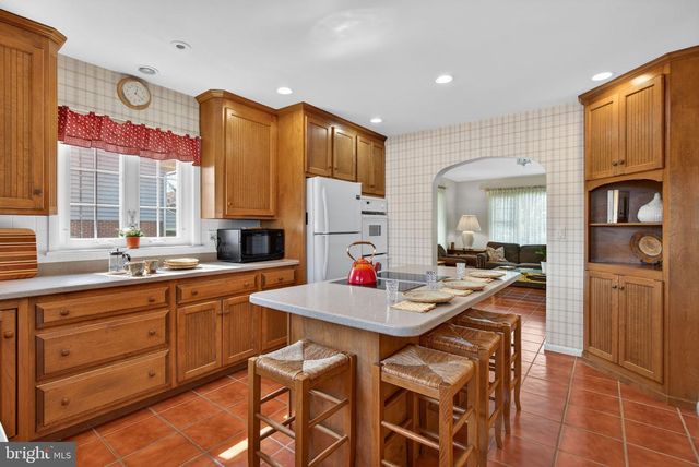 108 S LOCUST ST, Myerstown, PA 17067