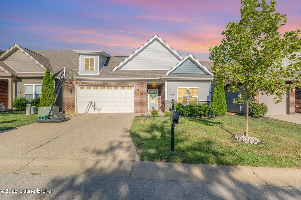 7719 Independence Pl, Crestwood, KY 40014