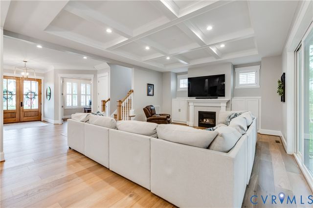 18206 Timber Banks Ln, Moseley, VA 23120