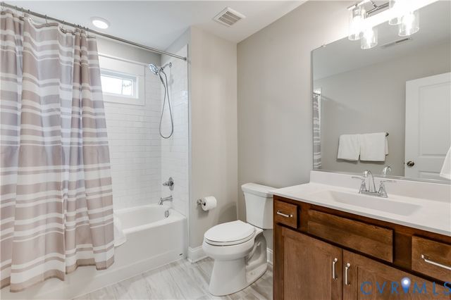 18206 Timber Banks Ln, Moseley, VA 23120