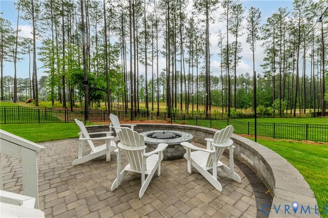 18206 Timber Banks Ln, Moseley, VA 23120