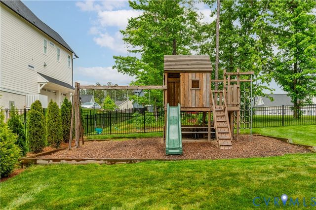 18206 Timber Banks Ln, Moseley, VA 23120