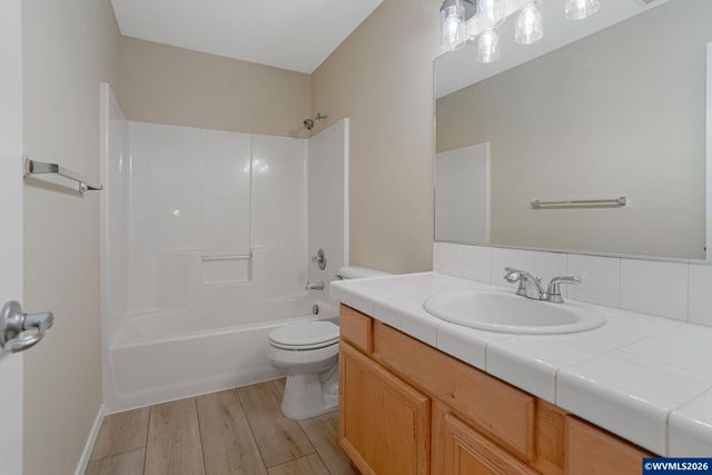 1676 Marten Av SW, Albany, OR 97321
