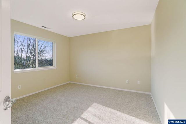 1676 Marten Av SW, Albany, OR 97321