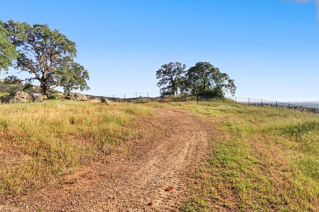 950 Belfiore Ct, El Dorado Hills, CA 95762