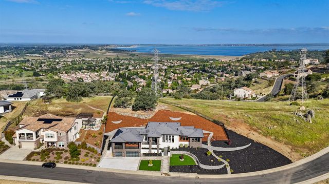 950 Belfiore Ct, El Dorado Hills, CA 95762