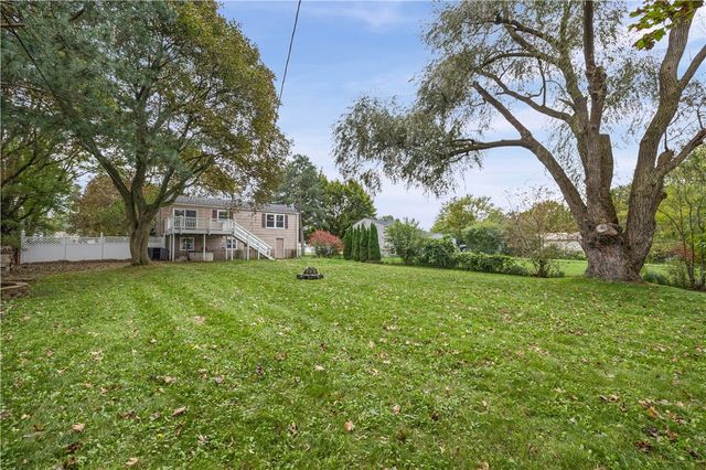 60 Overland Trail, Henrietta, NY 14586