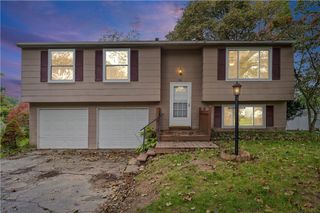 60 Overland Trail, Henrietta, NY 14586