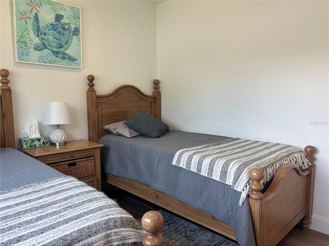 2201 WEBBER STREET, Sarasota, FL 34239