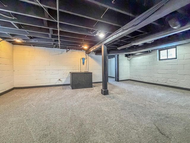 6220 W Girard AVENUE, Milwaukee, WI 53210