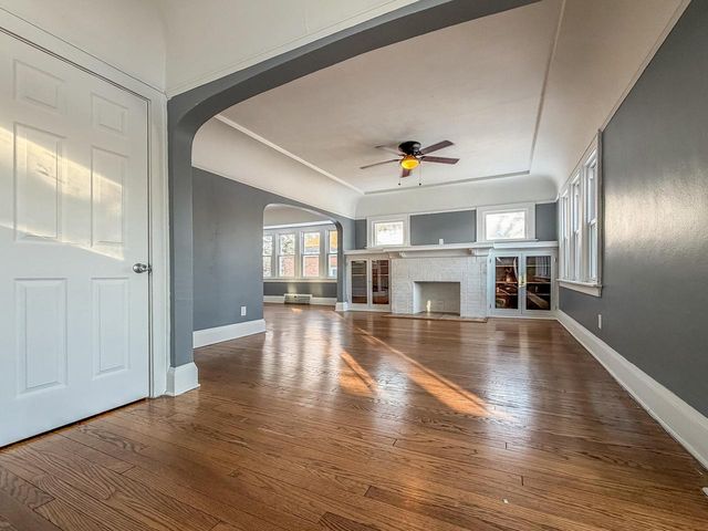 6220 W Girard AVENUE, Milwaukee, WI 53210