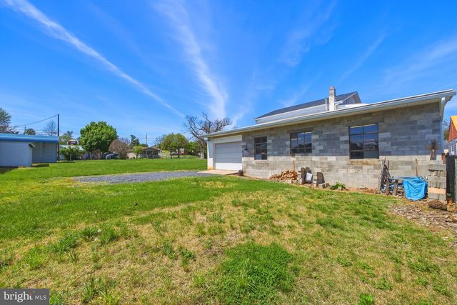 155 CENTER ST, Mount Jackson, VA 22842