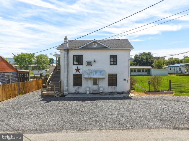 155 CENTER ST, Mount Jackson, VA 22842