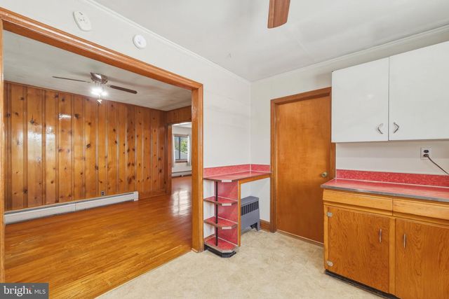 155 CENTER ST, Mount Jackson, VA 22842