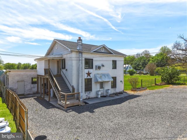 155 CENTER ST, Mount Jackson, VA 22842