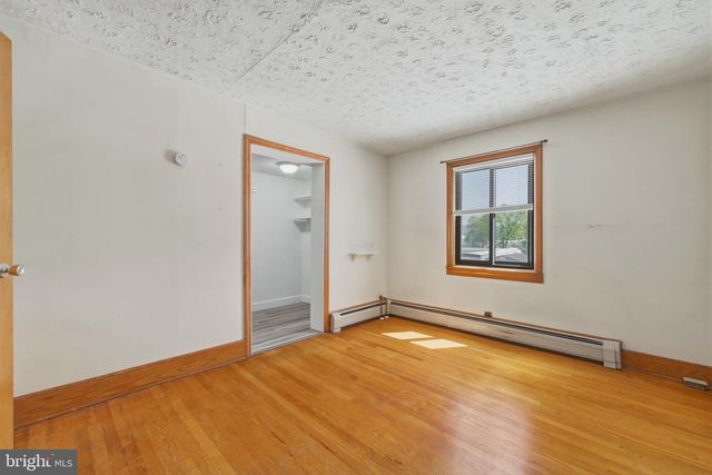 155 CENTER ST, Mount Jackson, VA 22842