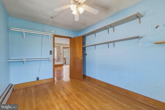 155 CENTER ST, Mount Jackson, VA 22842