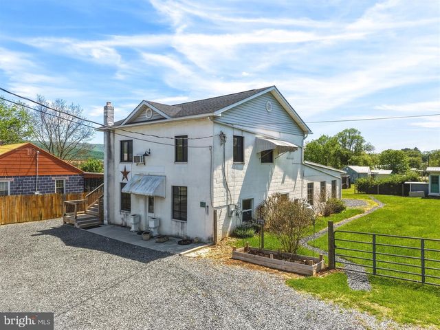 155 CENTER ST, Mount Jackson, VA 22842