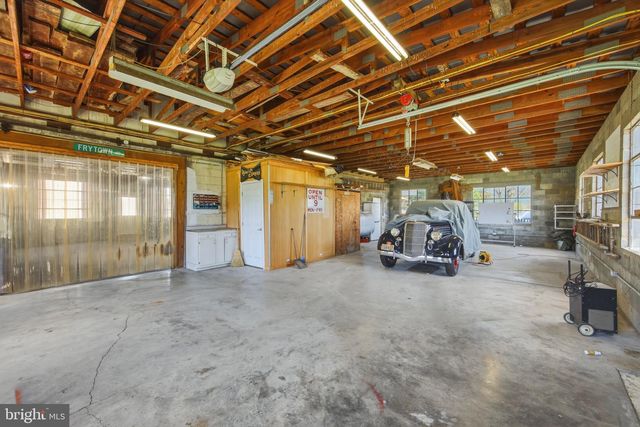 155 CENTER ST, Mount Jackson, VA 22842