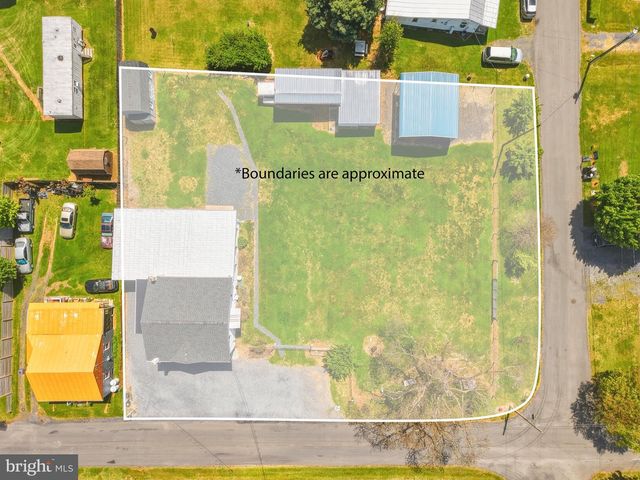 155 CENTER ST, Mount Jackson, VA 22842