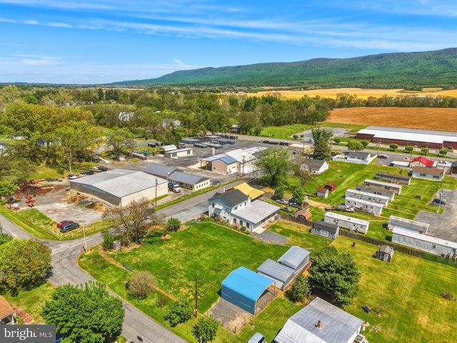 155 CENTER ST, Mount Jackson, VA 22842