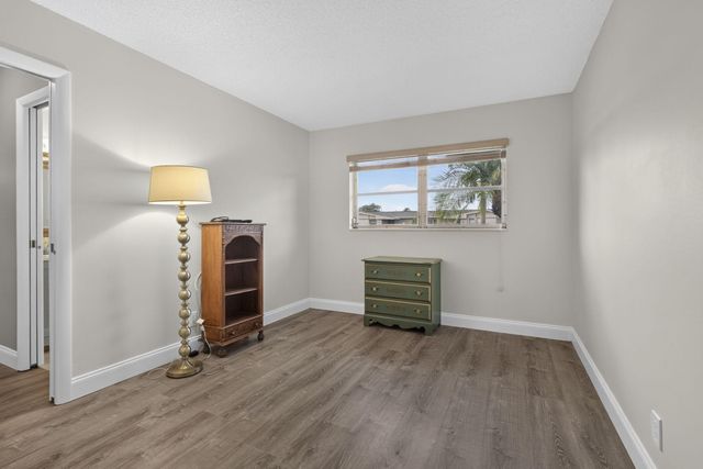 2703 Dudley Drive W H, West Palm Beach, FL 33415
