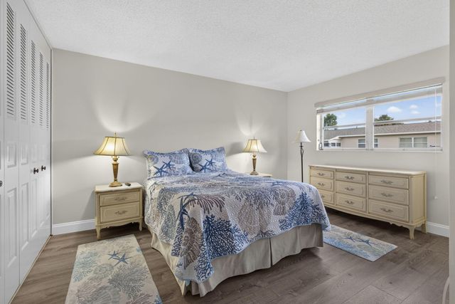 2703 Dudley Drive W H, West Palm Beach, FL 33415