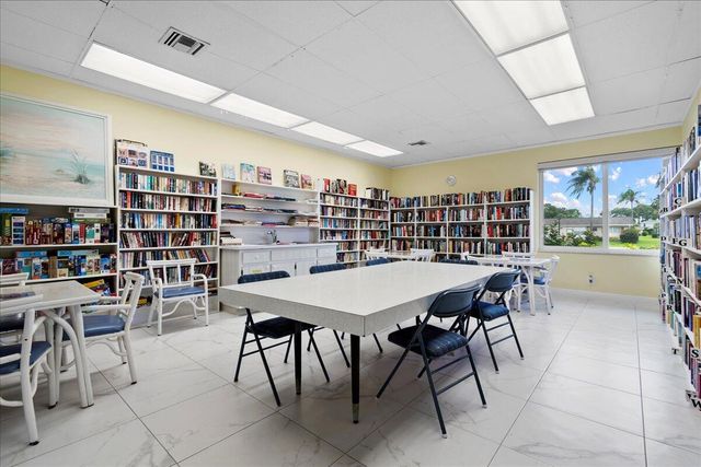 2703 Dudley Drive W H, West Palm Beach, FL 33415